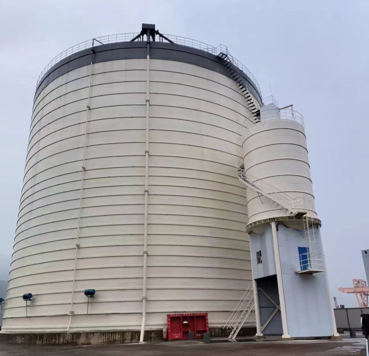 新乡10万吨水泥钢板库